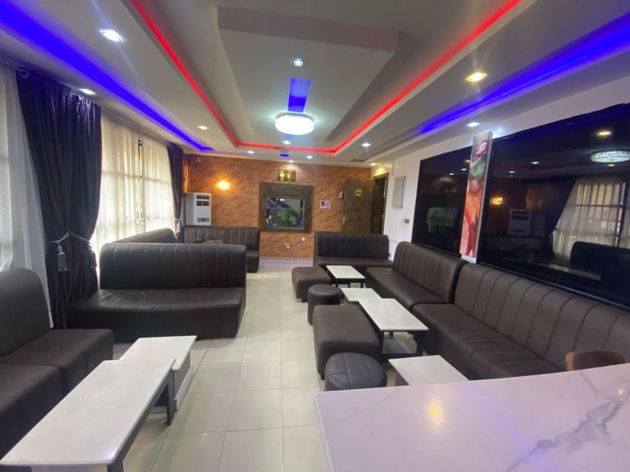 Presken Hotel And Resorts Mojidi إيكجا المظهر الخارجي الصورة